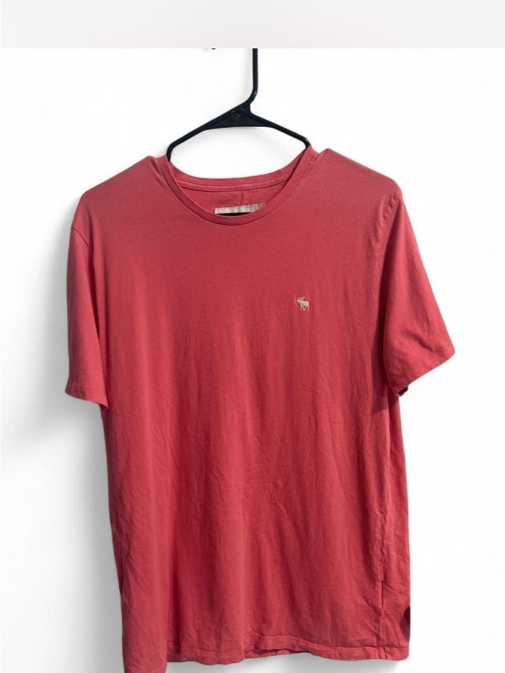 Abercrombie & Fitch Men's Crew Tee in Dusty Rose